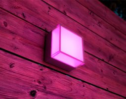 Philips Hue a IFA 2026 punta su AI, Sonos e Nanoleaf