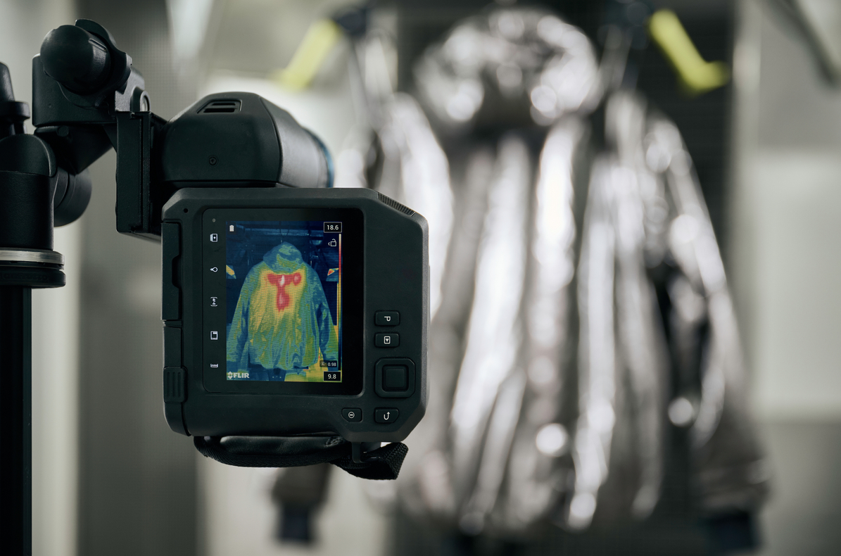 Adidas ClimaWarm: tuta riscaldata per gare
