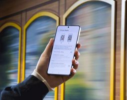 Privacy Display Galaxy S26: in pubblico ti guardano lo schermo