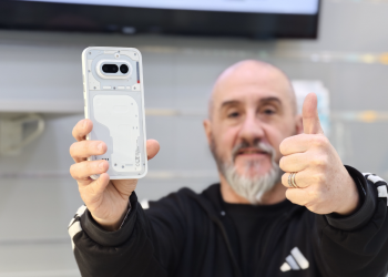 Nothing Phone (4a) e Headphone (a) disponibili in Italia