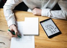 Mercato dell’attesa: i prodotti che gli italiani osservano per mesi