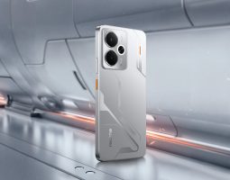 realme 14 5G ufficiale: design “Mecha” e batteria 6000 mAh