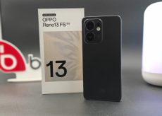 OPPO Reno13 è un connubio tra natura e innovazione urbana