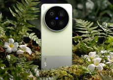 vivo X300 Ultra debutta globalmente con ZEISS