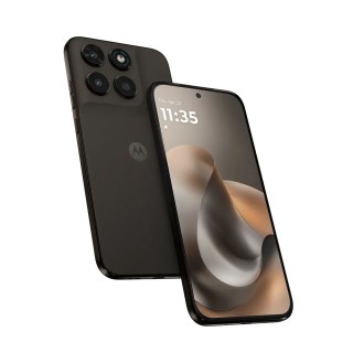 Motorola Moto G77 e Moto G67 ufficiali: fascia media più ricca