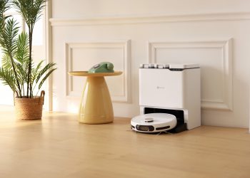 Ezviz RS20 Max: il robot aspirapolvere e lavapavimenti