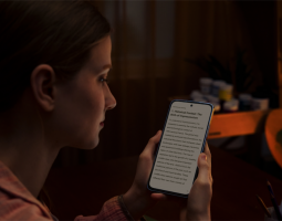 TCL NXTPAPER 70 Pro debutta al MWC 2026 con NXTPAPER 4.0
