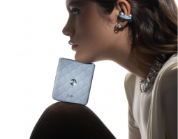 Motorola e Swarovski: The Brilliant Collection ridefinisce il lusso tech