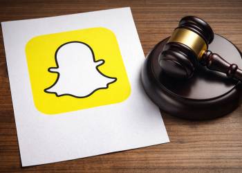 Snap: causa sulla dipendenza da social media