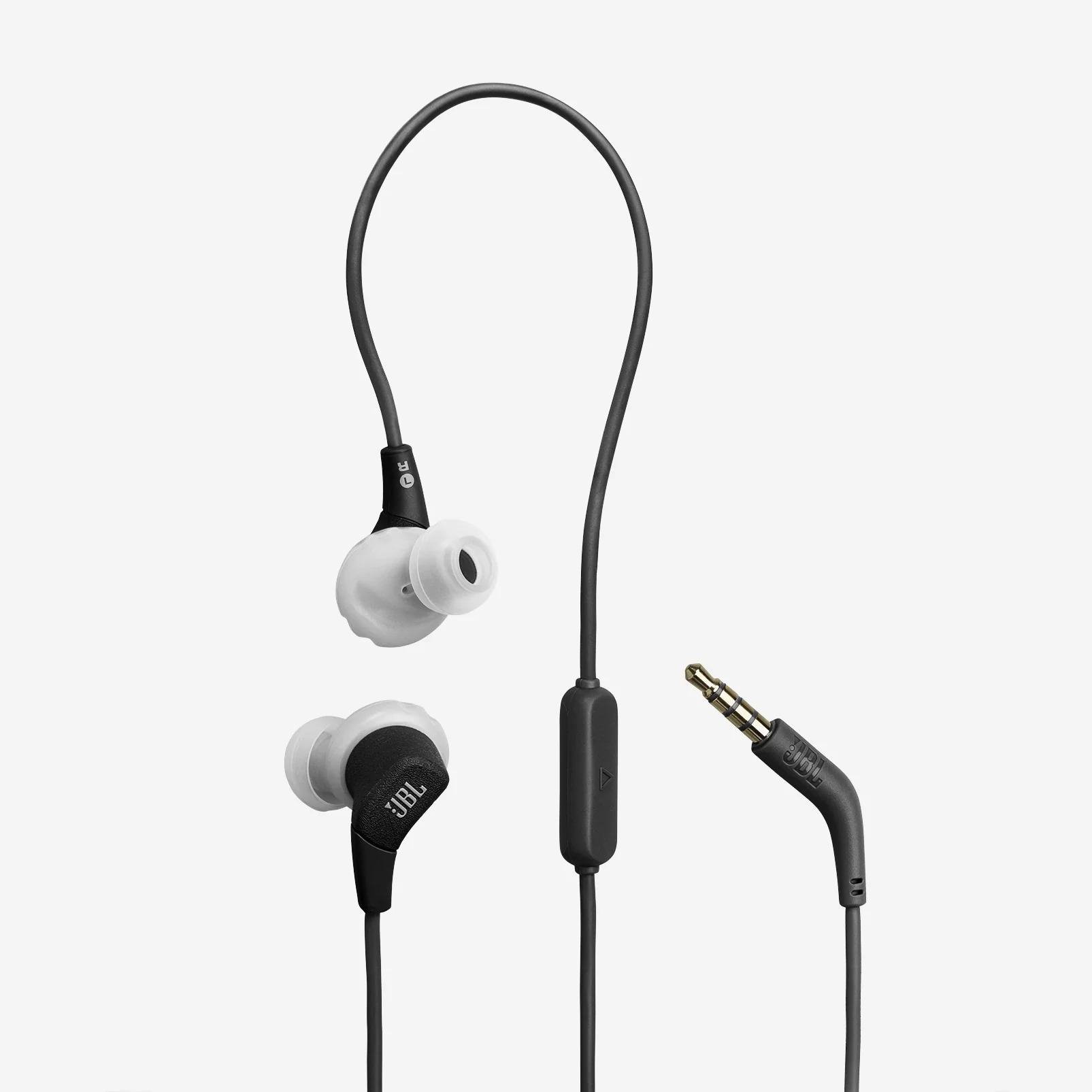 Cuffie wired JBL e JVC tornano sempre utili