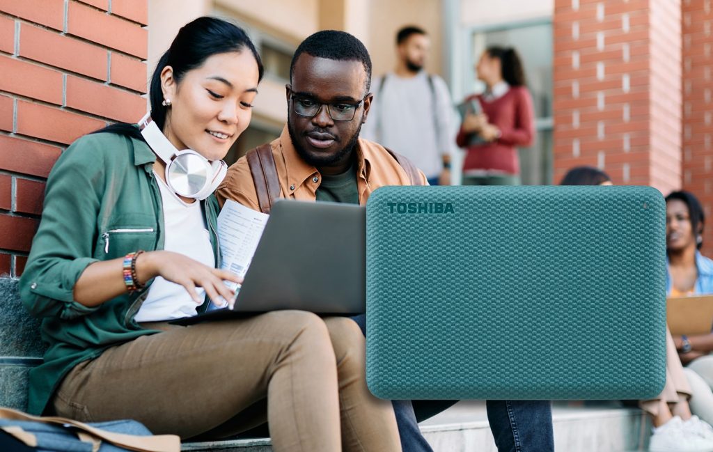 Toshiba Canvio Advance: fino a 4TB per il ritorno a scuola