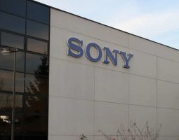 Sony va avanti per la sua strada: verrà convertita una fabbrica