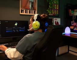 JBL rinnova Quantum: cuffie gaming da 39,99 euro