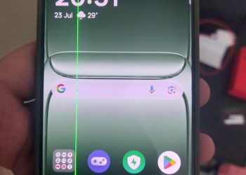 OnePlus 13s ha problemi al display e green line dopo pochi giorni dall'acquisto
