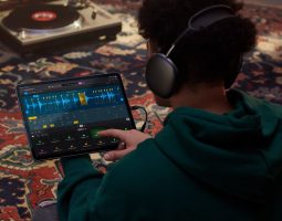 Apple educazione musicale: ampliata nelle scuole