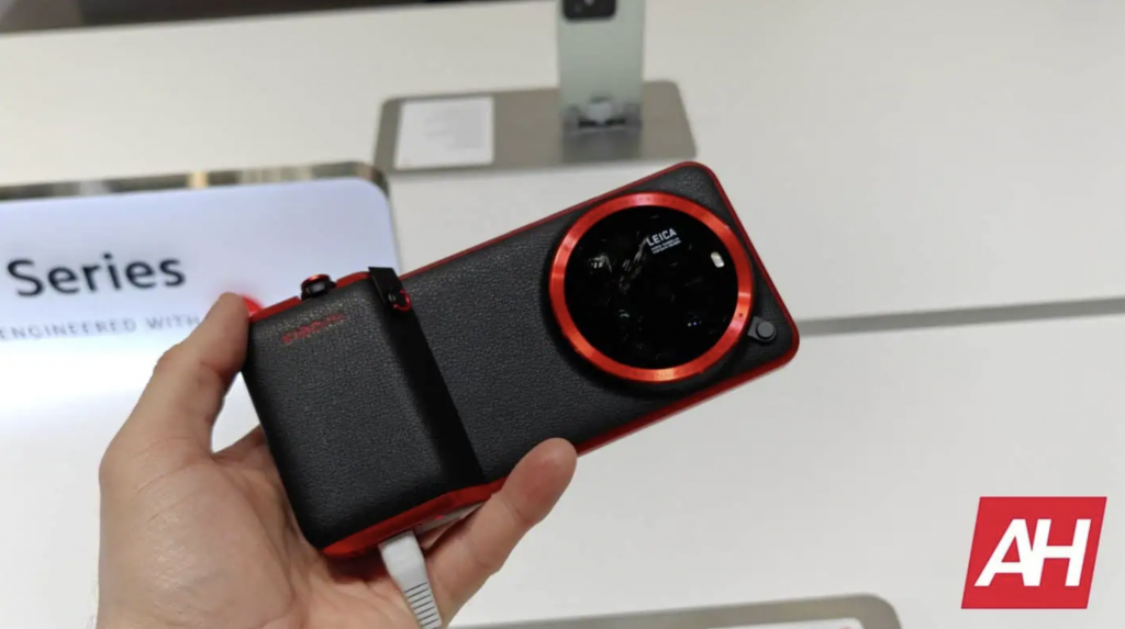 Xiaomi 17 Ultra avrà lo zoom ottico continuo