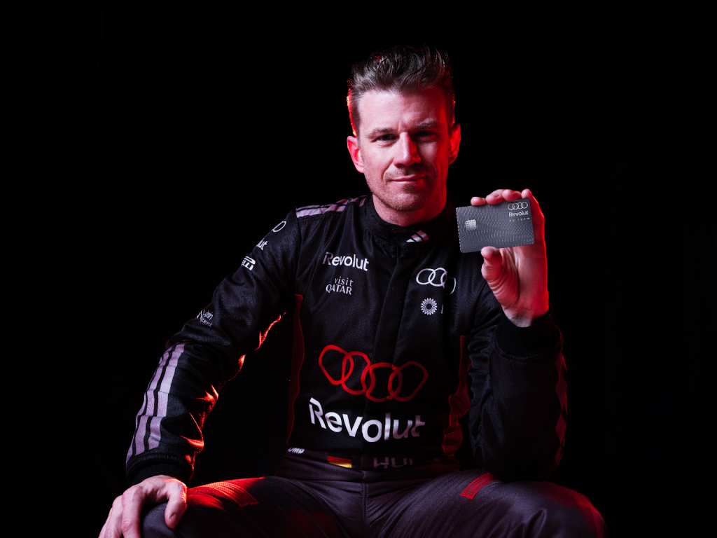 Carta Audi Revolut F1: titanio e vantaggi