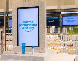 Amazon apre il primo negozio fisico in Italia