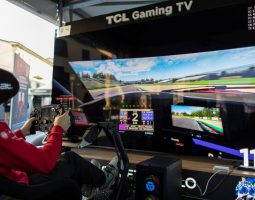 TCL porta l’adrenalina del racing a Milano