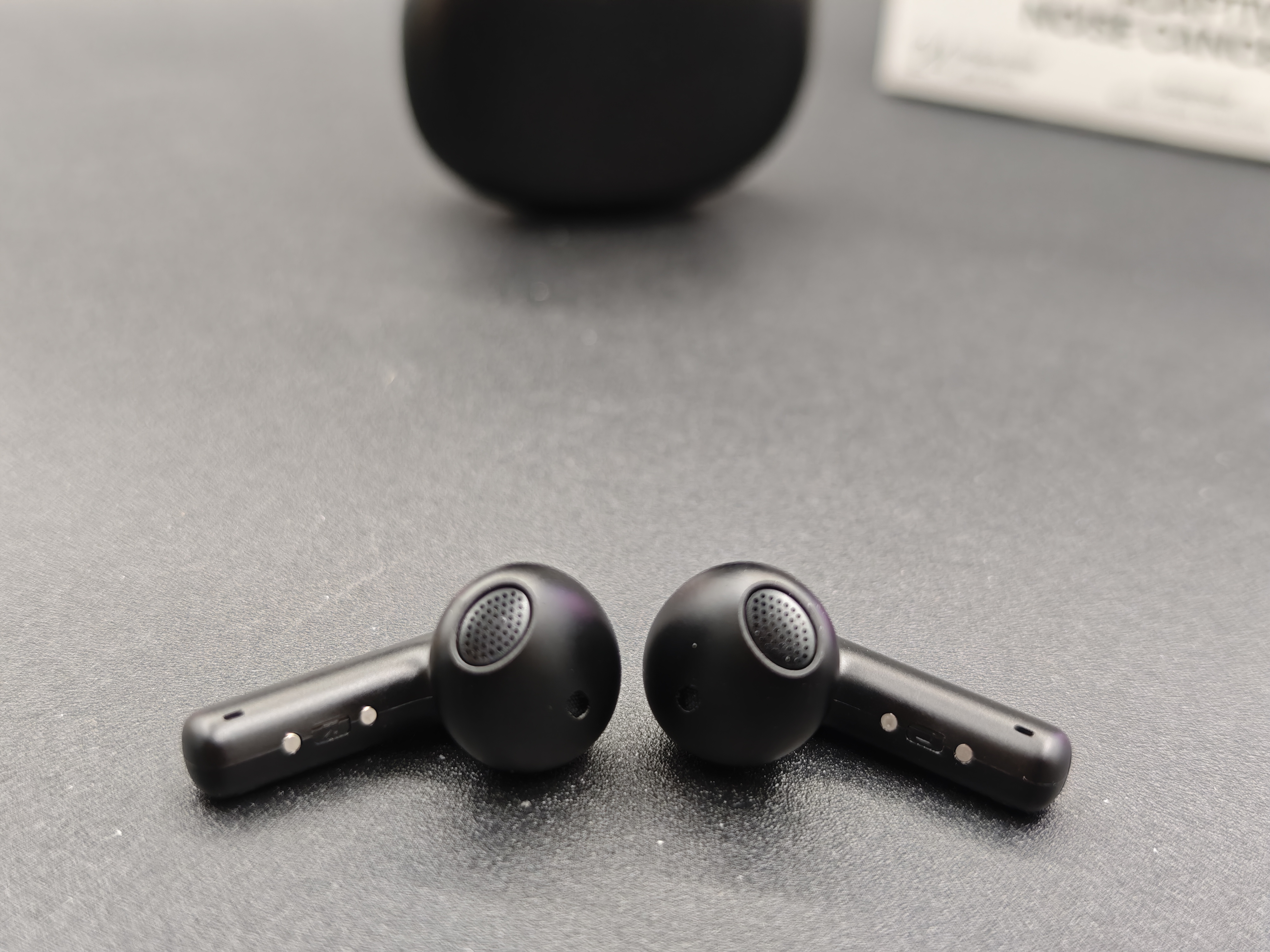 thumbnail image 2 of Urbanista Santa Monica E Porto: Le Nuove Cuffie Bluetooth Per Lavoro Sport E Relax 2 of 12