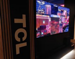TCL al CES 2026: TV e smart living AI presenti