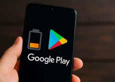 Google Play segnalerà le app che consumano troppa batteria