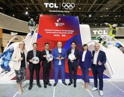 TCL conquista IFA 2025 con una pioggia di premi