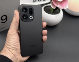 Oppo Find X9s: doppia camera da 200MP