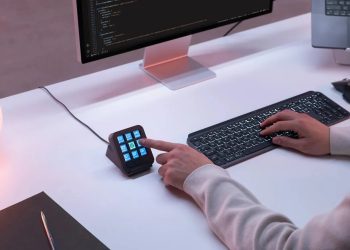 Logitech MX Keypad trasforma prompt e macro in tasti fisici