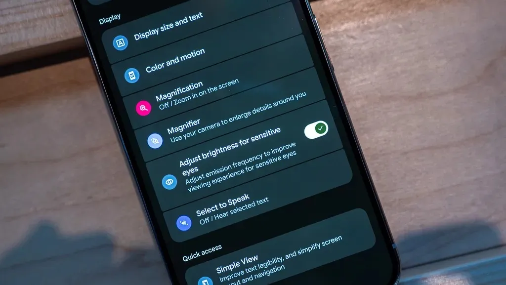 Pixel 10 occhi sensibili : Google introduce una nuova funzionalità per la salute degli utenti
