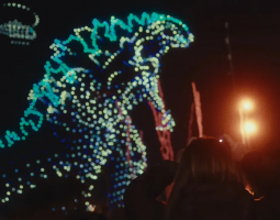 Apple TV record droni: show con Godzilla e Kong
