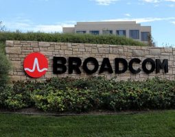 Apple Broadcom: accordo esteso fino al 2031