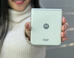 Motorola Razr Android 16: update negli USA