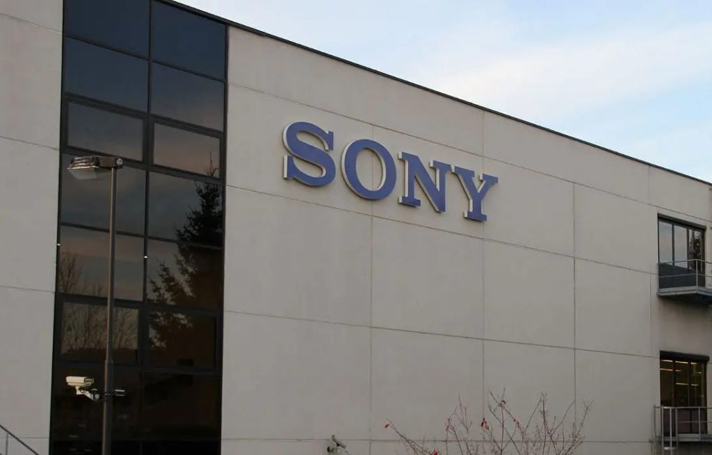 Sony va avanti per la sua strada: verrà convertita una fabbrica