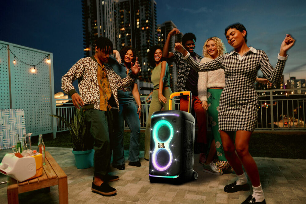 JBL estate 2025: design, tecnologia e musica ovunque