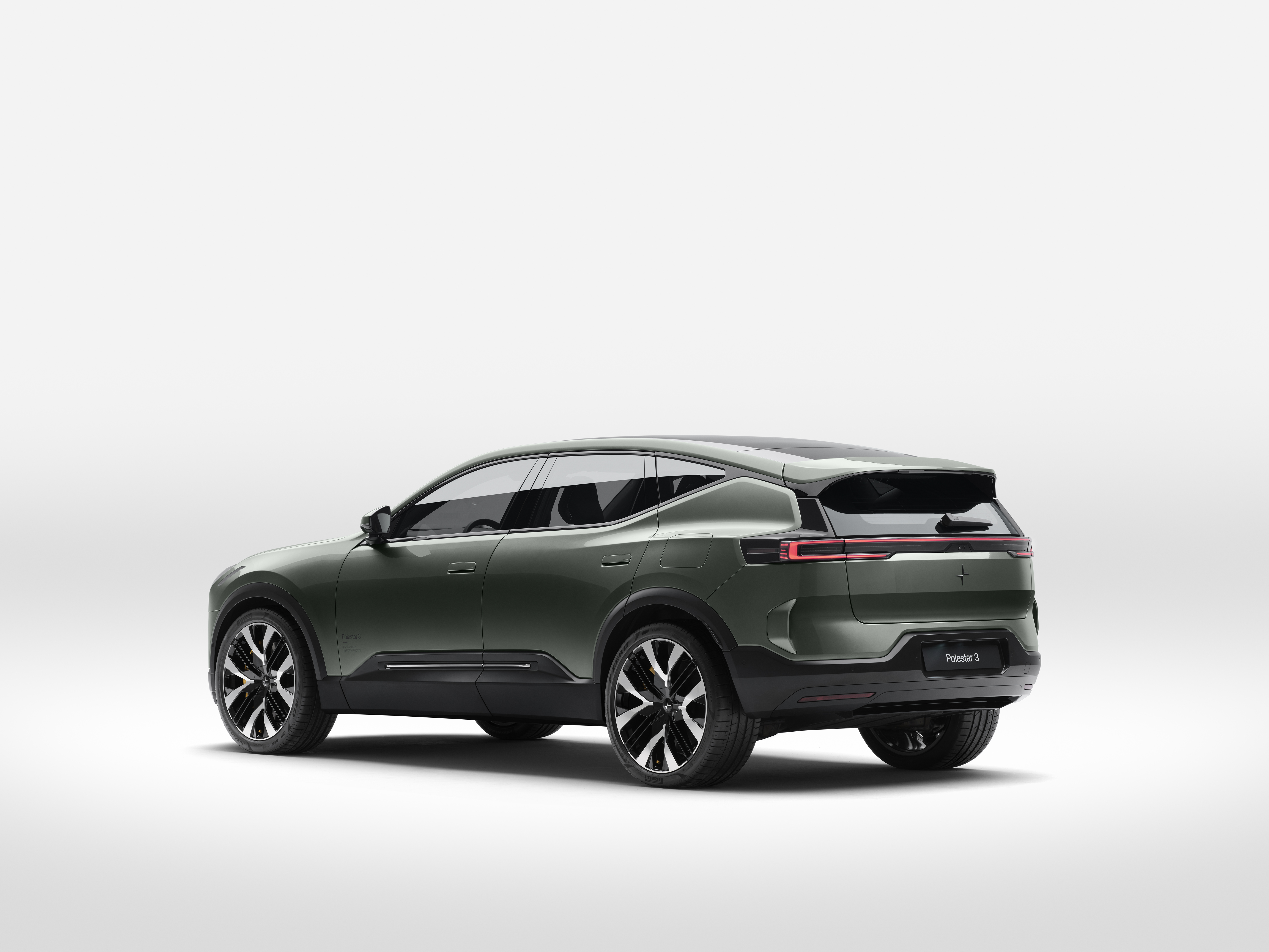 Polestar SUV: 3 e 4 vengono aggiornate