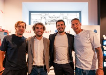 Meet & Greet di ILIAD , grande successo all’edicola con Materazzi e Ambrosini