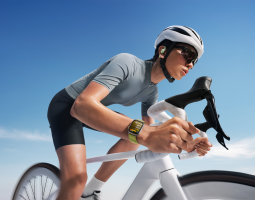 Cicloturismo e tecnologia: benessere, natura e avventura con HUAWEI WATCH FIT 4