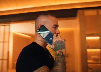 Motorola Jugamos: J Balvin chiama i tifosi
